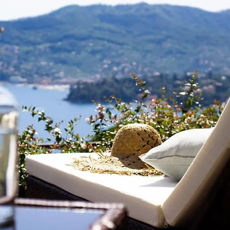 Silvia - Private Pool Semesterbostad *