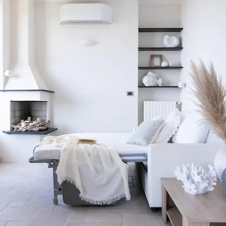 Silvia - Private Pool בית נופש זואליי