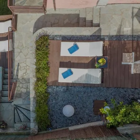 Silvia - Private Pool Vakantiehuis *